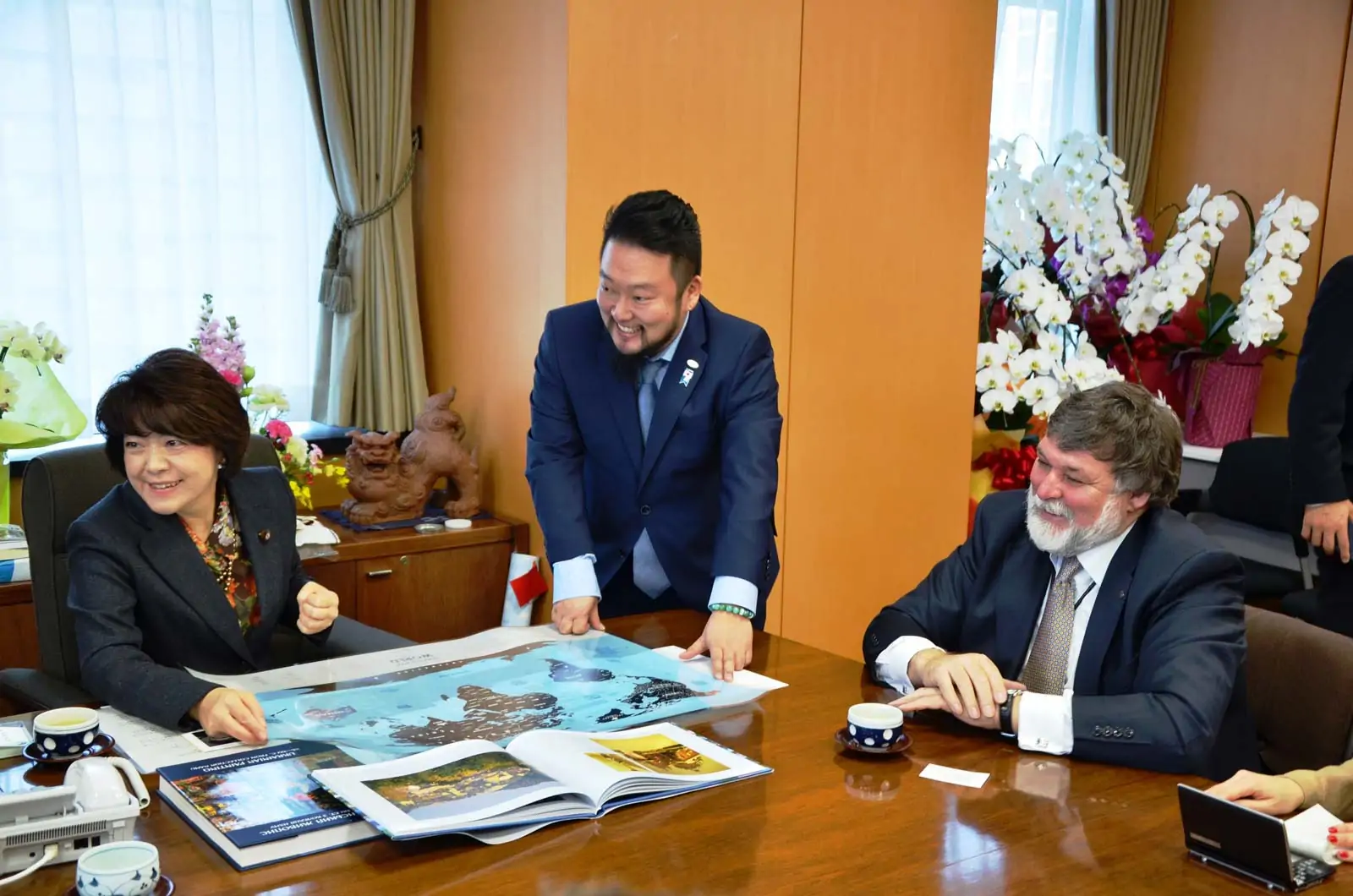 https://joinjapan.com.ua/wp-content/uploads/2020/01/IT-.jpg